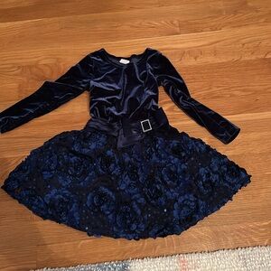 Navy formal velvet / flower dress - 4T
